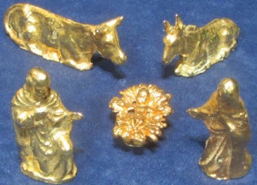 NACIMIENTO MINIATURA BAÑO ORO